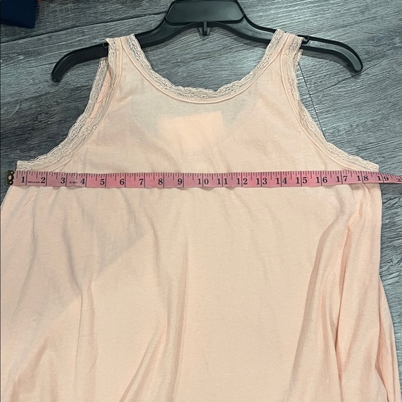 NEW WITH TAGS – THE GREAT. The Lace Slouch Sleep Tank | Dusty Rose | Size 3 - Picture 5 of 7